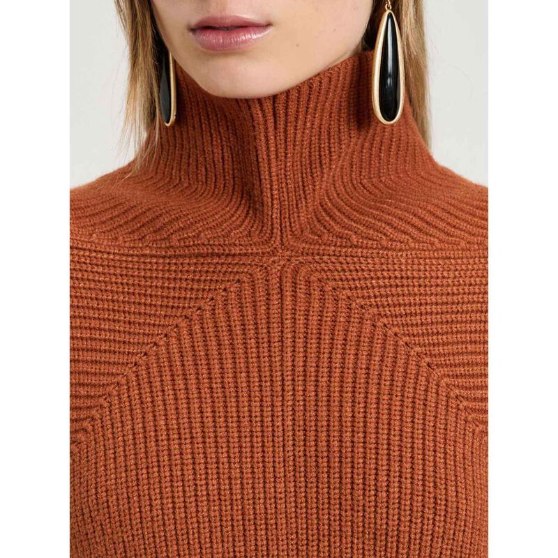 Veronika Maine Chunky Ribbed Knit Vest image number 6